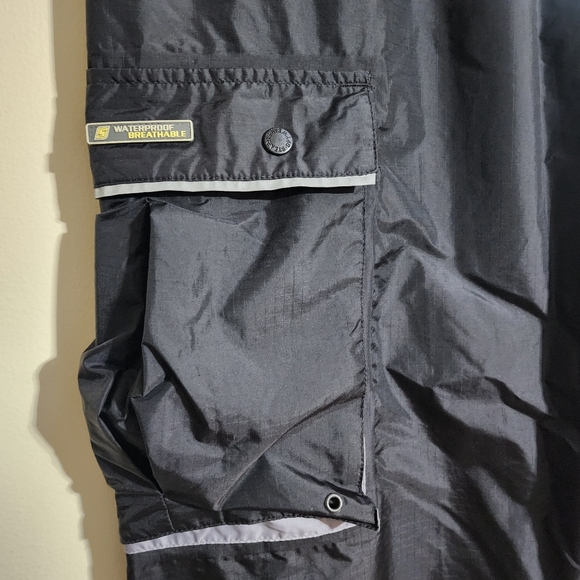Stearns Waterproof Black Hunting Pants Men's XL - Picture 3 of 7